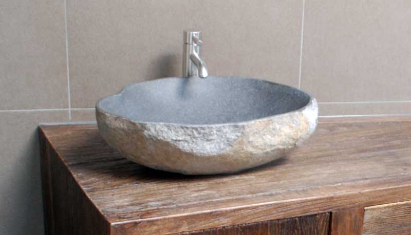 Badezimmermöbel